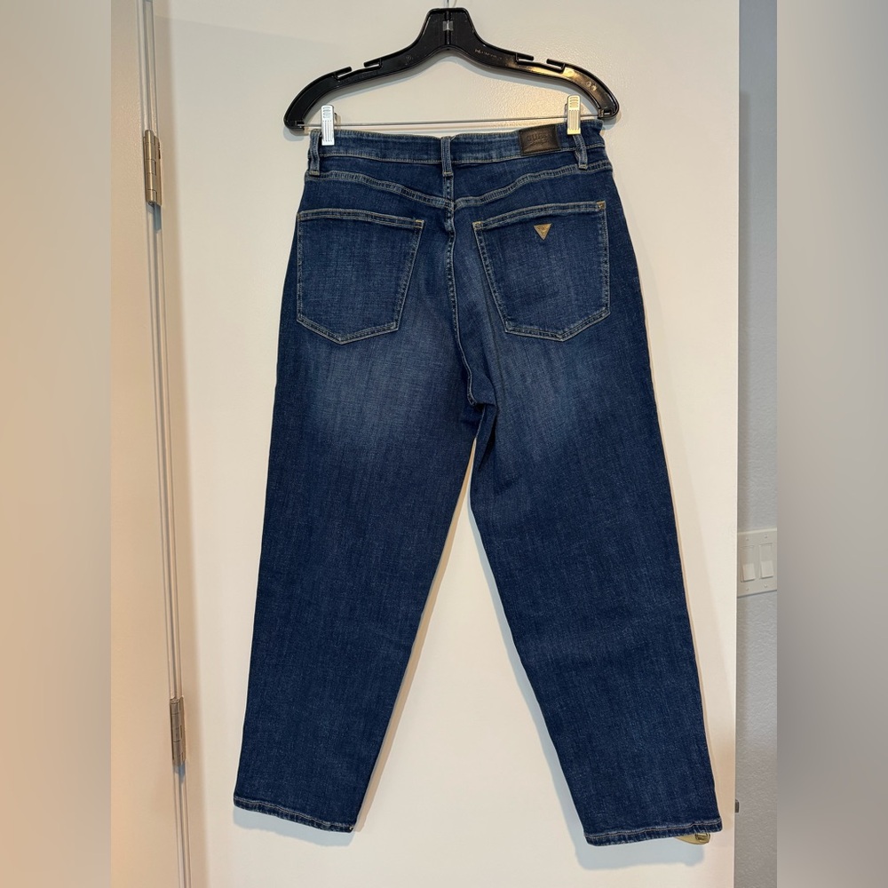 GUESS Los Angeles Jacqueline Relaxed Tapered High Rise Jeans 27